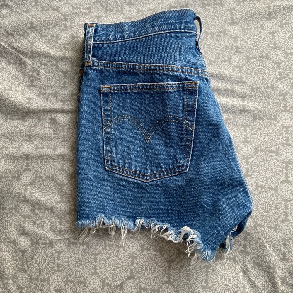 Levi’s 501 high rise short